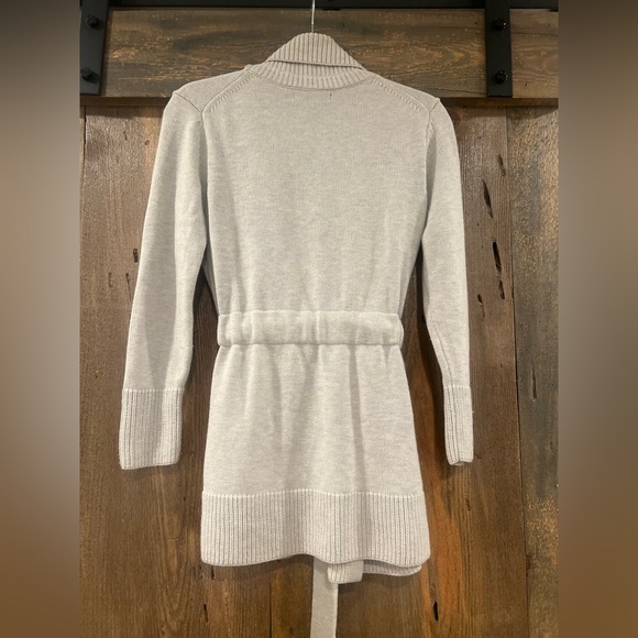 Banana Republic Gray Women's Cardigan XSP Merino Fine Wool Blend - Picture 5 of 6